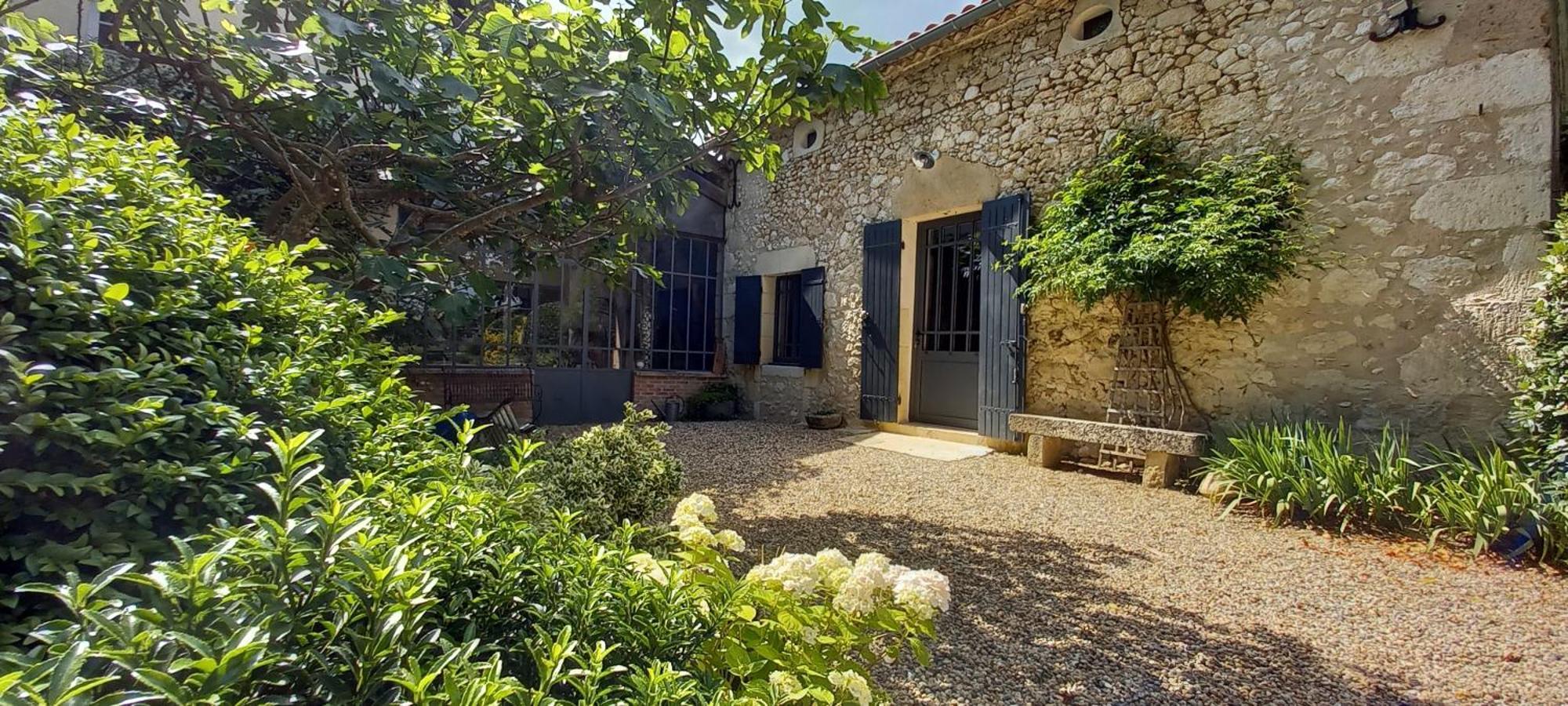Entre-Vignes-Et-Bastides Hotel Montcaret Buitenkant foto
